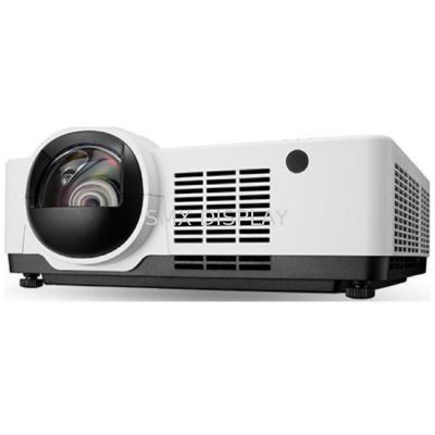 Qualität 8000 H Filter Life Time Laser Projector Gross Weight 10.5 Kg Perfect for Corporate Events and Functions Fabrik